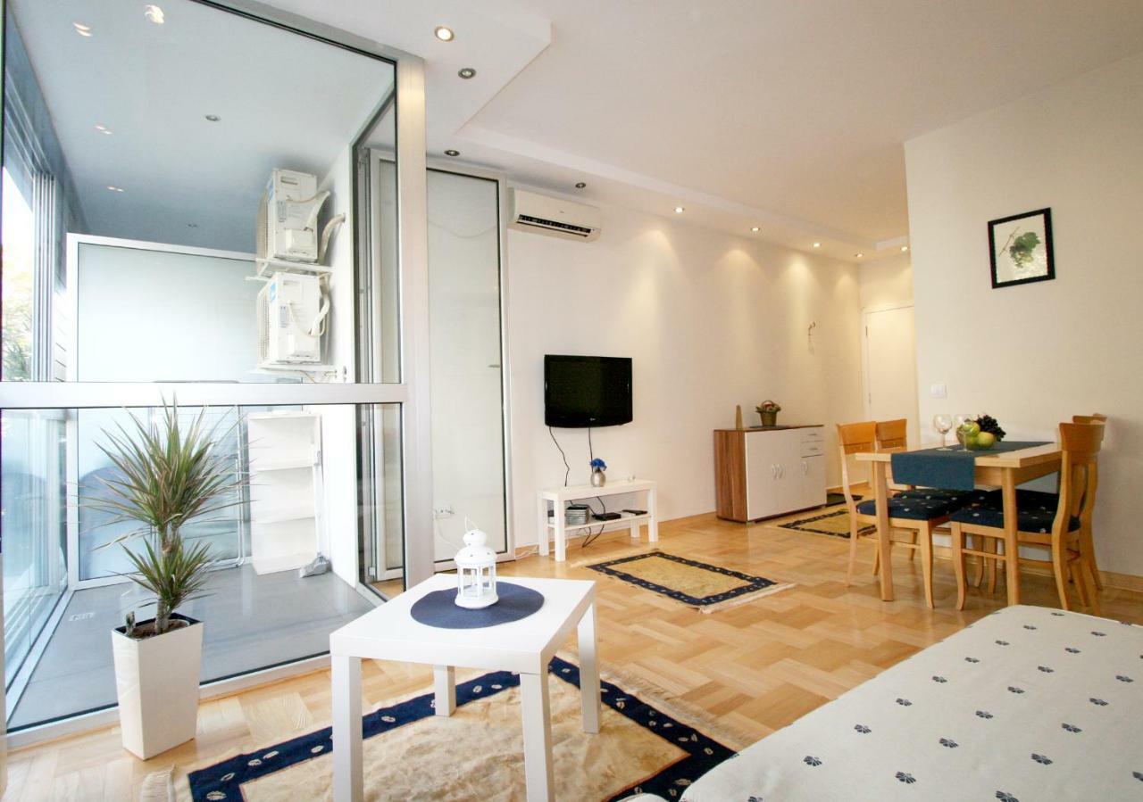 Apartment Temple 11 Belgrad Exterior foto